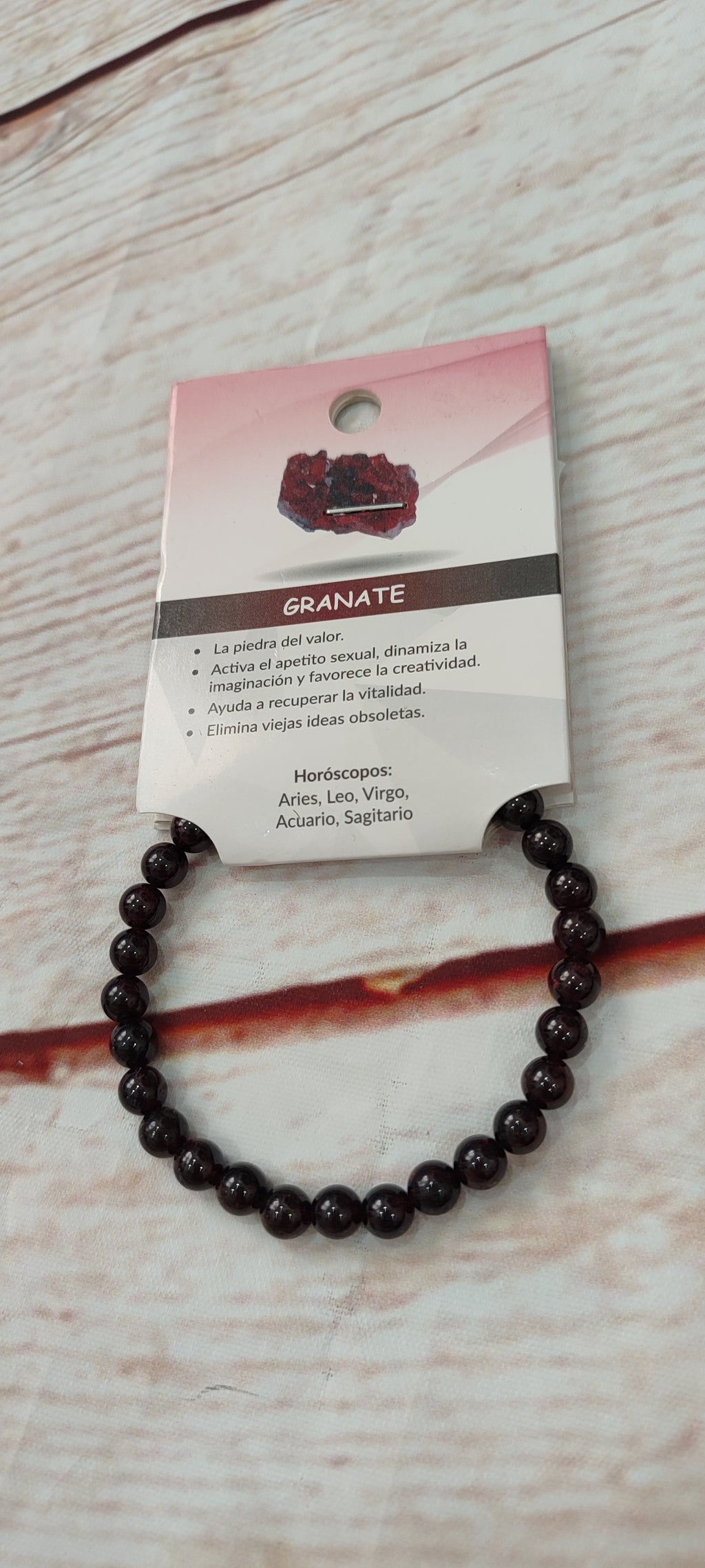 Pulsera de piedras granate